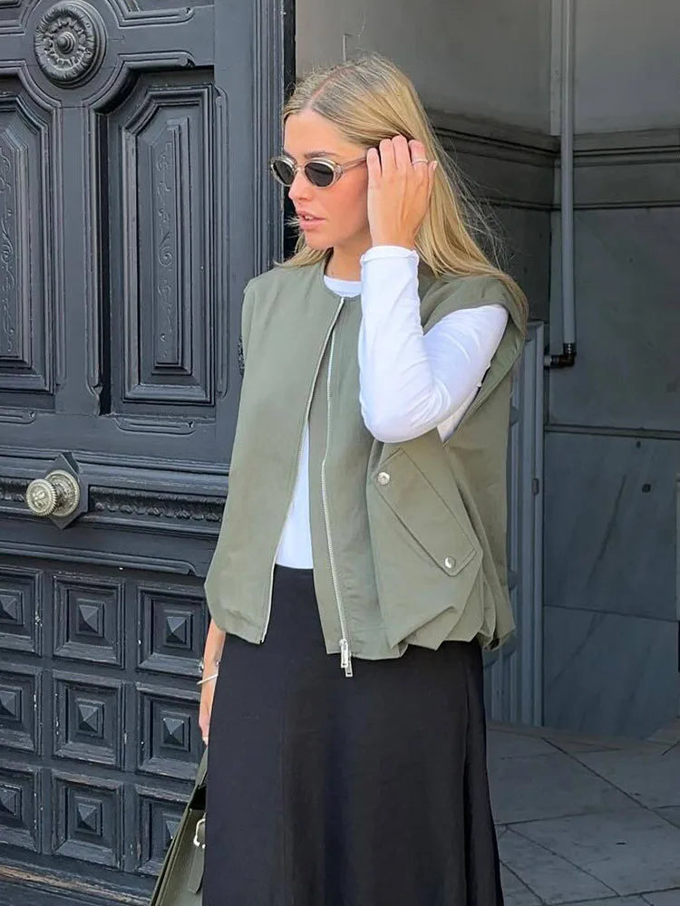 Smooth, lightly padded feel — Black - Image 2