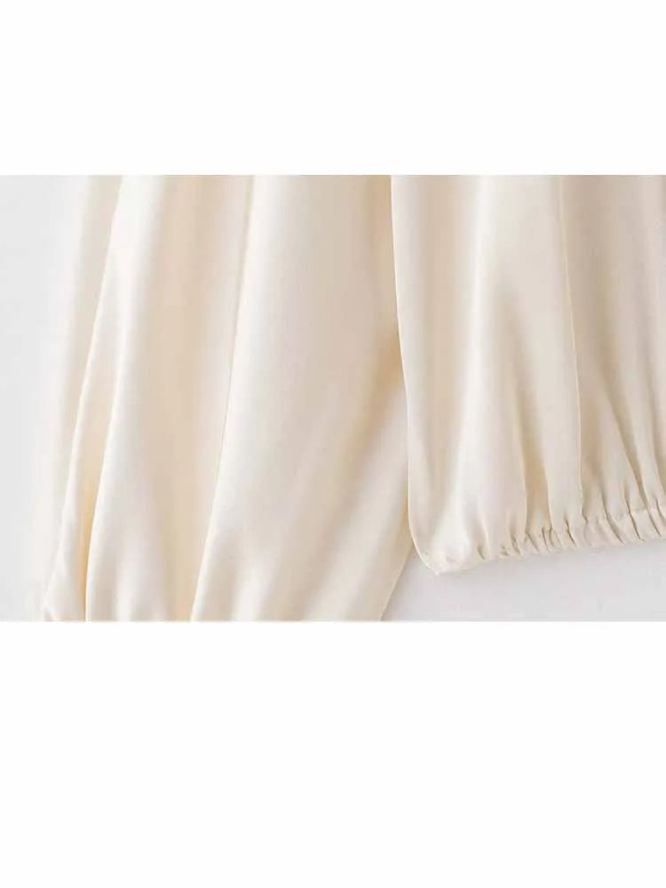 Minimal Collar Shirt